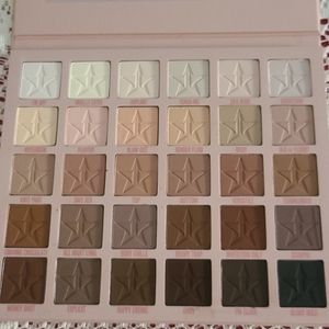 Jeffree star eyeshadow palette